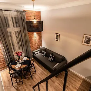 Lubomirskiego 23 - Great Location, 10 Min To Main Square By Foot, Right Next To Main Rail And Bus Station Krakau